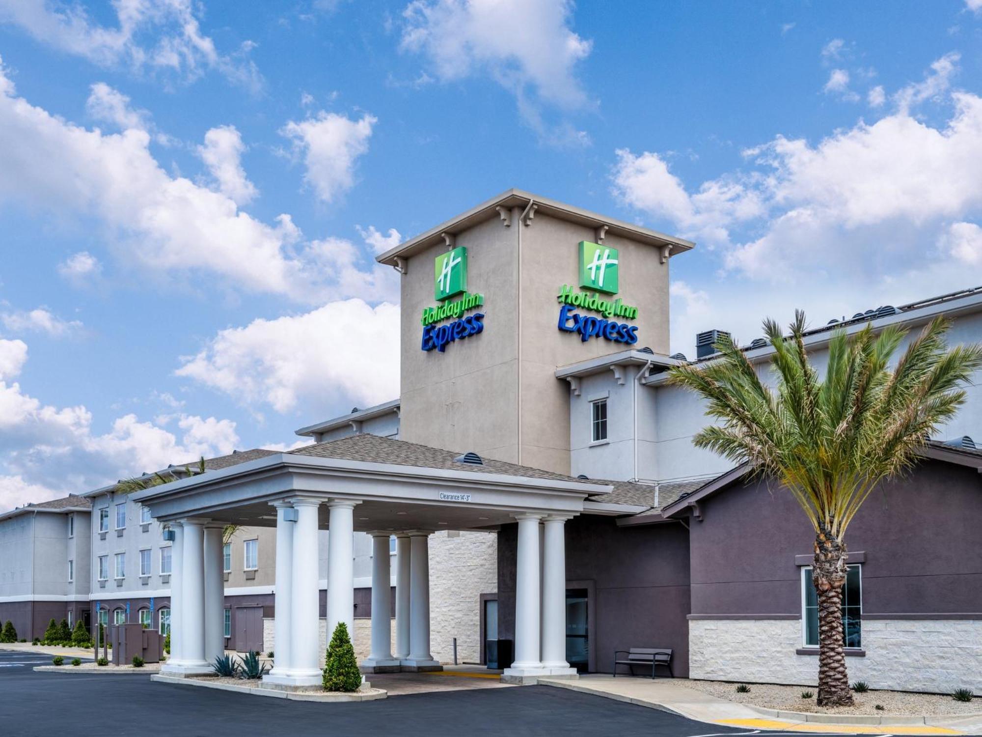 Holiday Inn Express Lodi By Ihg Exteriér fotografie